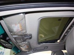雪佛蘭  1.8L 手動 車頂內部特寫