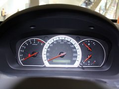 雪佛蘭  1.8L 手動 方向盤后方儀表盤