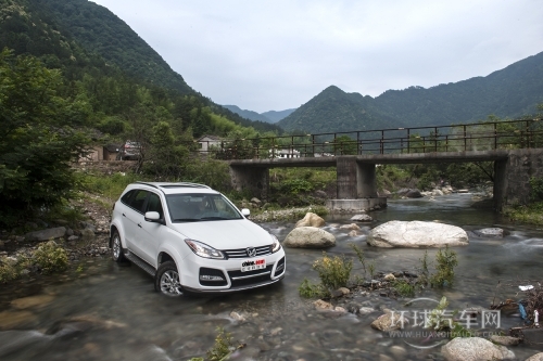 駕江鈴新馭勝S350探尋世外桃源 瑤里古鎮(zhèn)