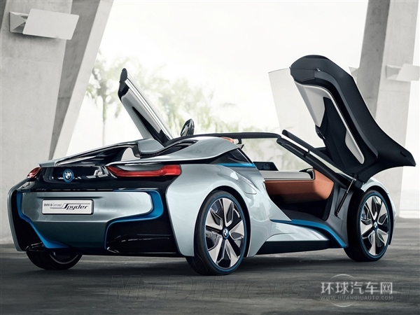 寶馬電動跑車i8售價曝光：三倍于特斯拉