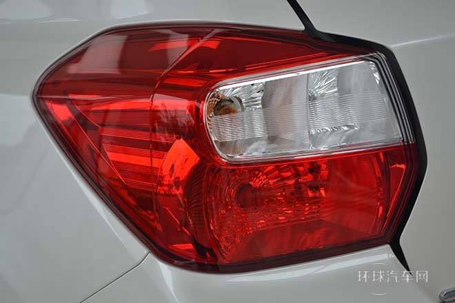 2014款2.0i豪華版