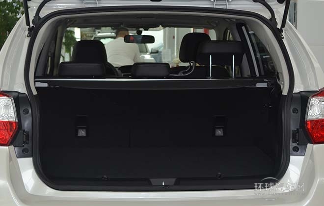 2014款2.0i豪華版