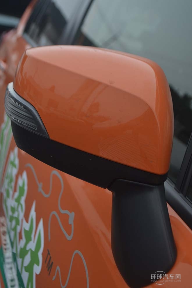 2014款2.0i舒適版