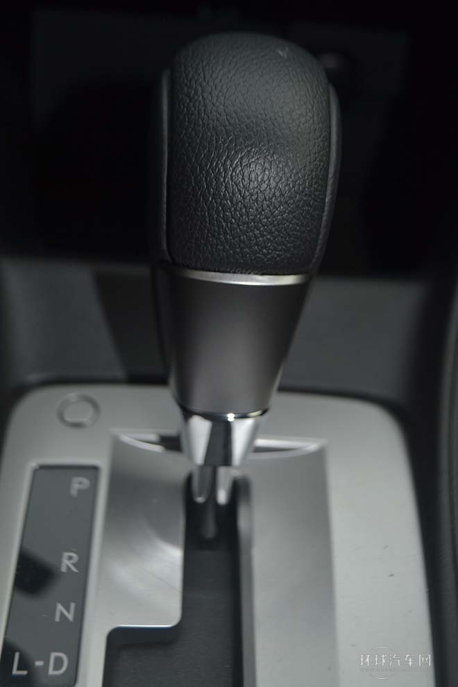 2014款2.0i舒適版