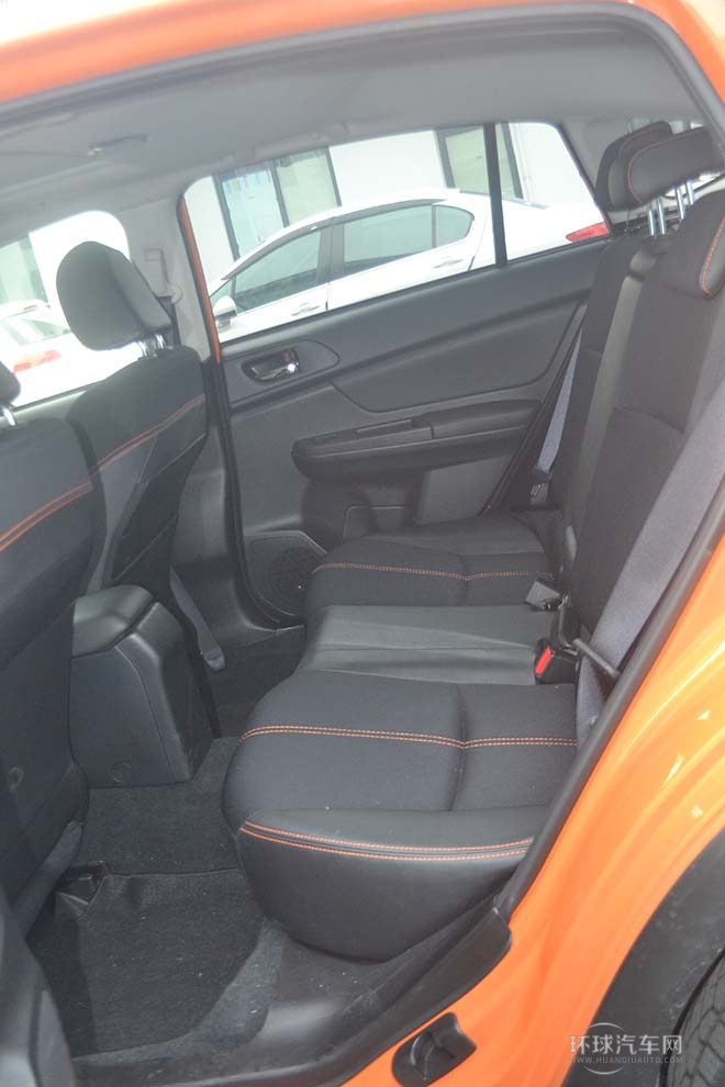 2014款2.0i舒適版