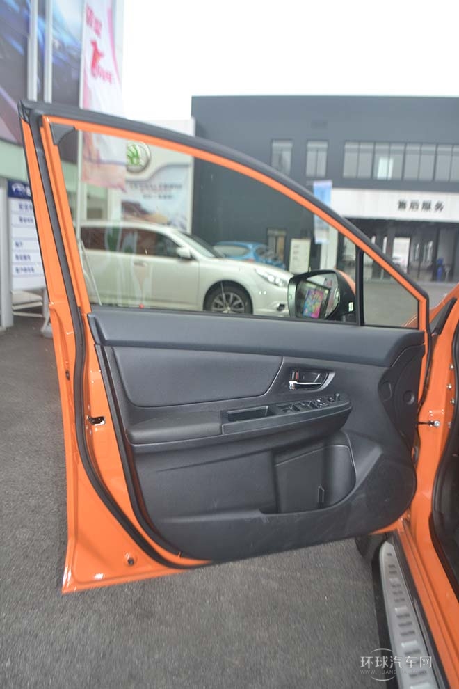 2014款2.0i舒適版