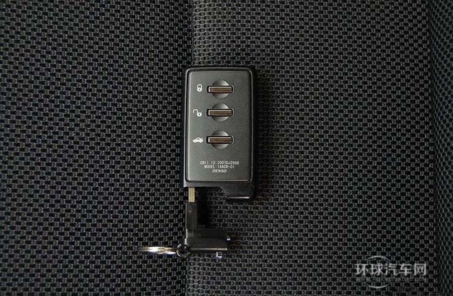 2014款2.5T WRX STI三廂