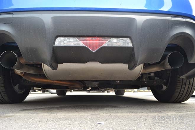 2013款自動擋基本版