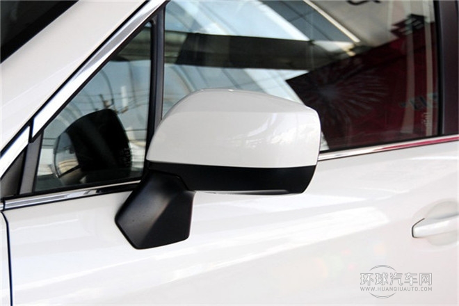 2013款 2.0i 自動豪華版