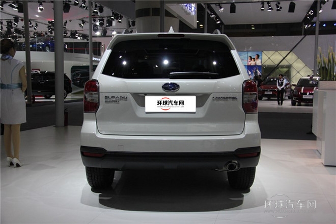 2013款 2.0i 自動豪華版