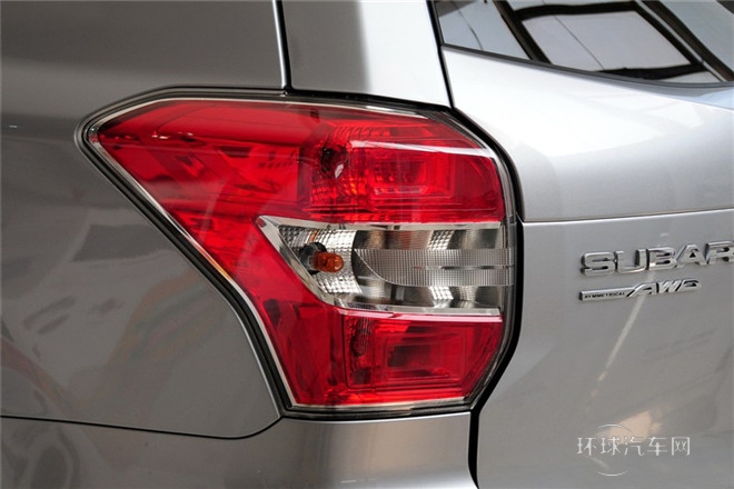 2013款 2.0i 自動豪華導航版