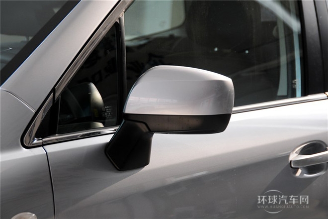 2013款 2.0i 自動豪華導航版