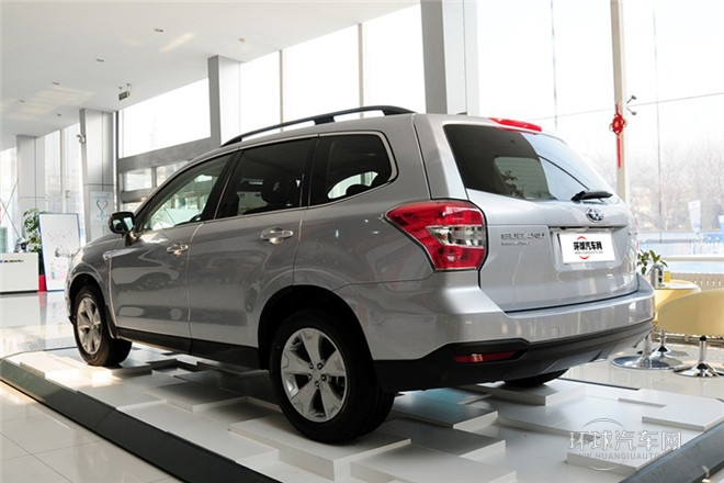 2013款 2.0i 自動豪華導航版