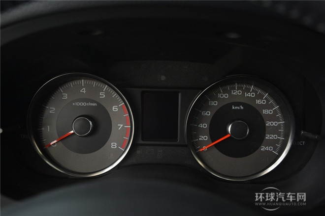 2013款 2.0i 自動舒適版