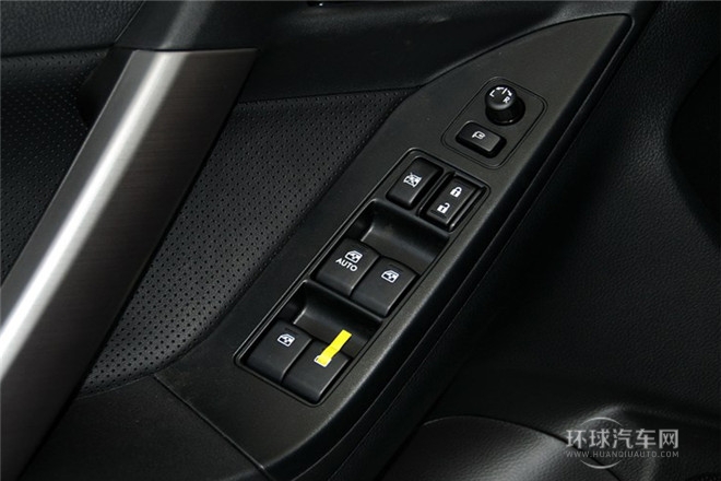 2013款 2.5i 自動精英版