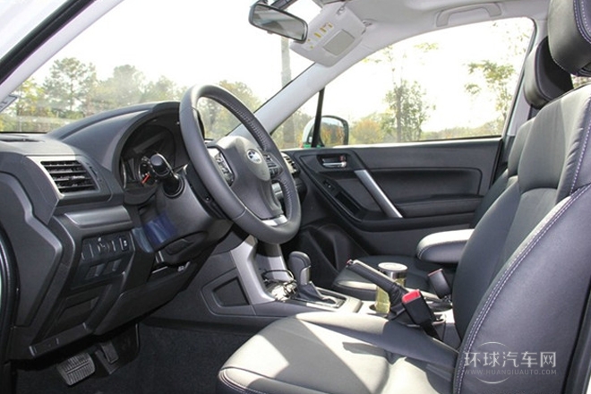 2013款 2.5i 自動豪華版