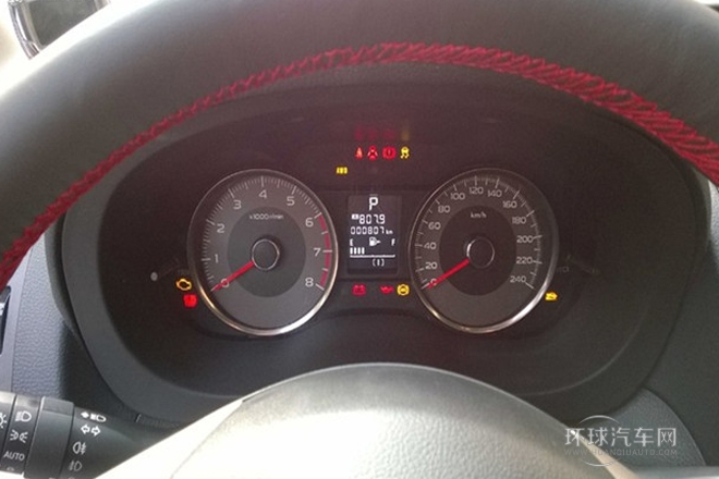 2013款 2.5i 自動(dòng)豪華版