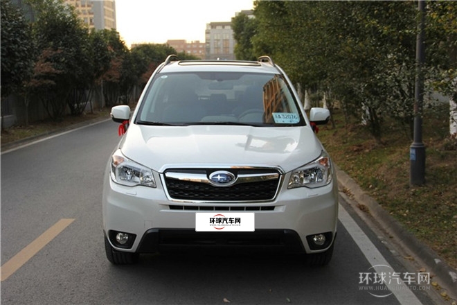 2013款 2.5i 自動豪華版