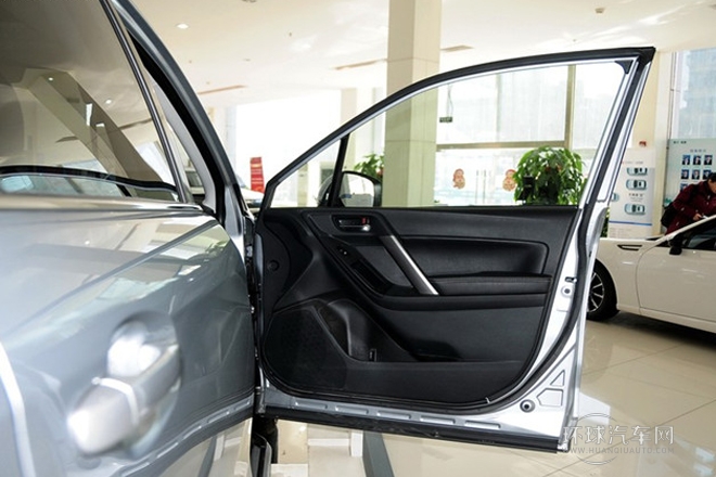 2013款 2.5i 自動豪華導(dǎo)航版