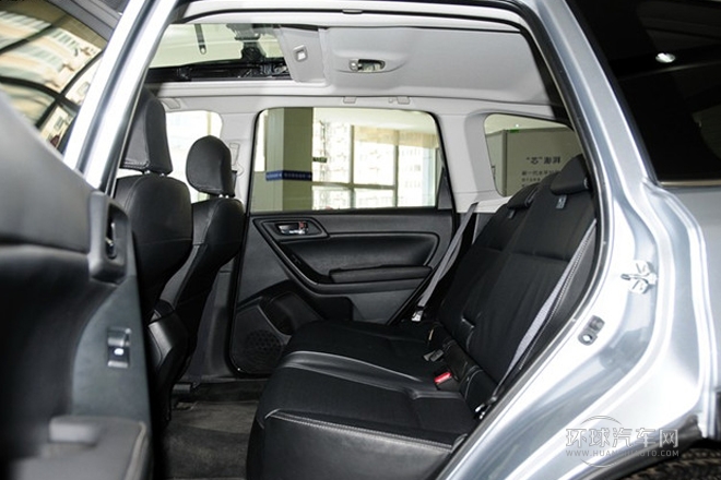 2013款 2.5i 自動豪華導(dǎo)航版