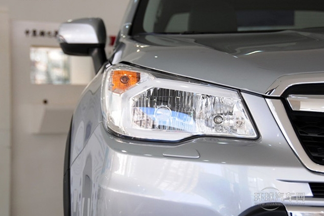 2013款 2.5i 自動豪華導航版