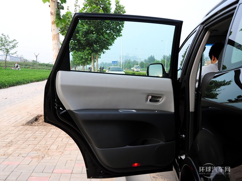 2011款 3.6L手自一體7座