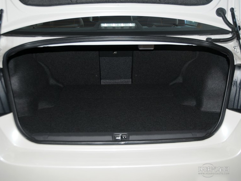 2014款 2.5i豪華版