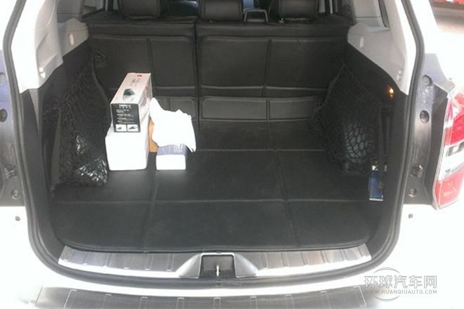 2013款 2.5i 自動尊貴版