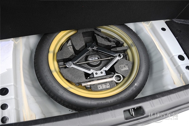 2011款 2.5T STI三廂