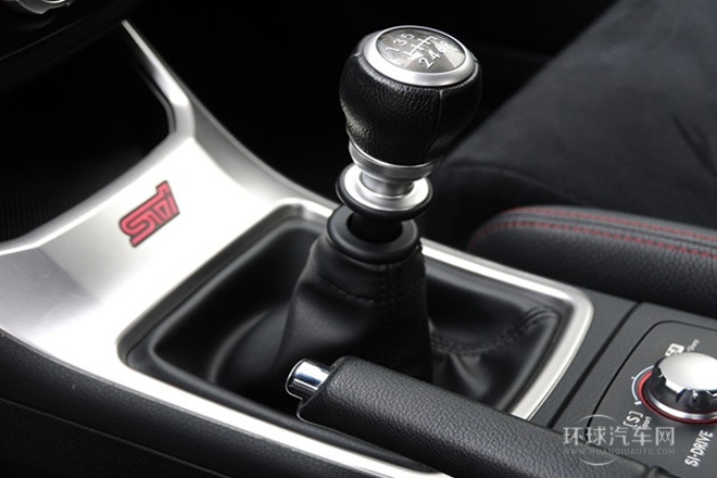 2011款 2.5T STI三廂