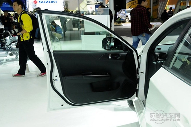 2014款 2.5T STI三廂