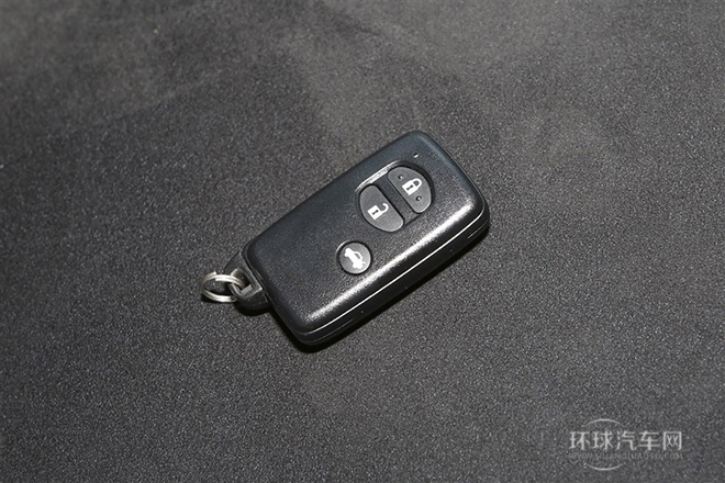 2013款 手動擋基本款