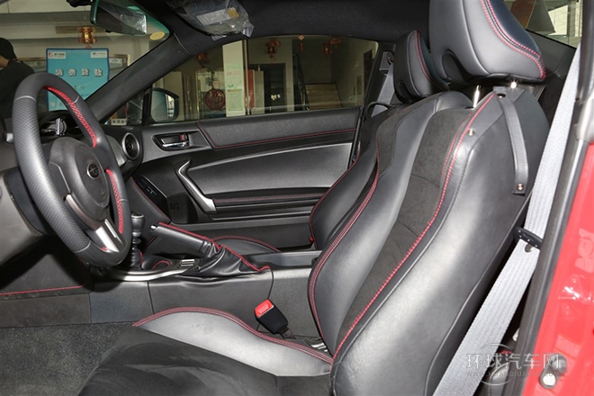 2013款 手動(dòng)擋基本款