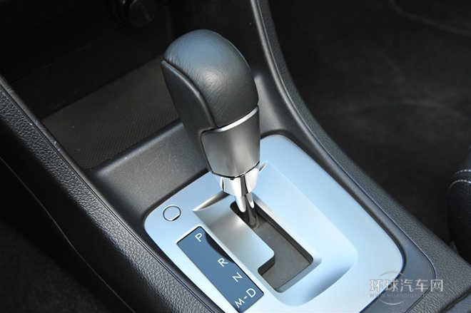 2014款2.0i豪華導航版