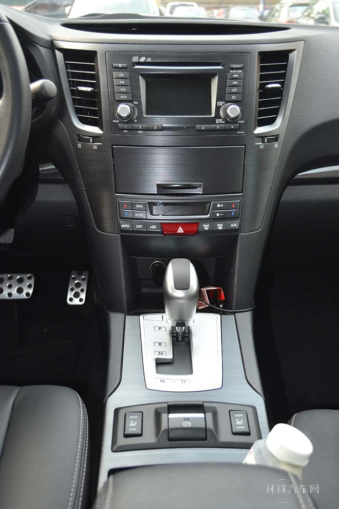 2013款 2.5i 自動尊貴導航版