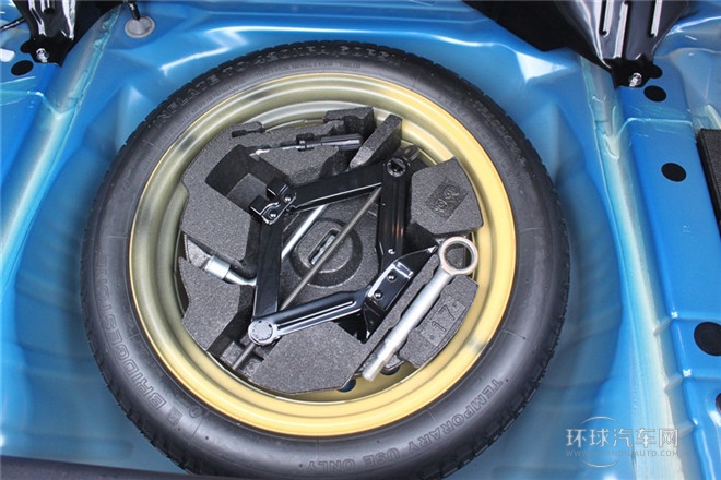 2012款 2.5T WRX STI三廂