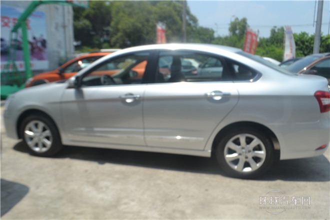 2014款1.6L自動尊貴型