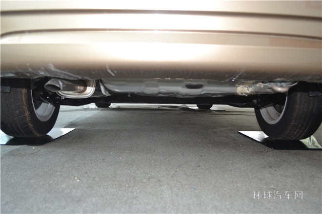 2014款1.6L手動豪華版