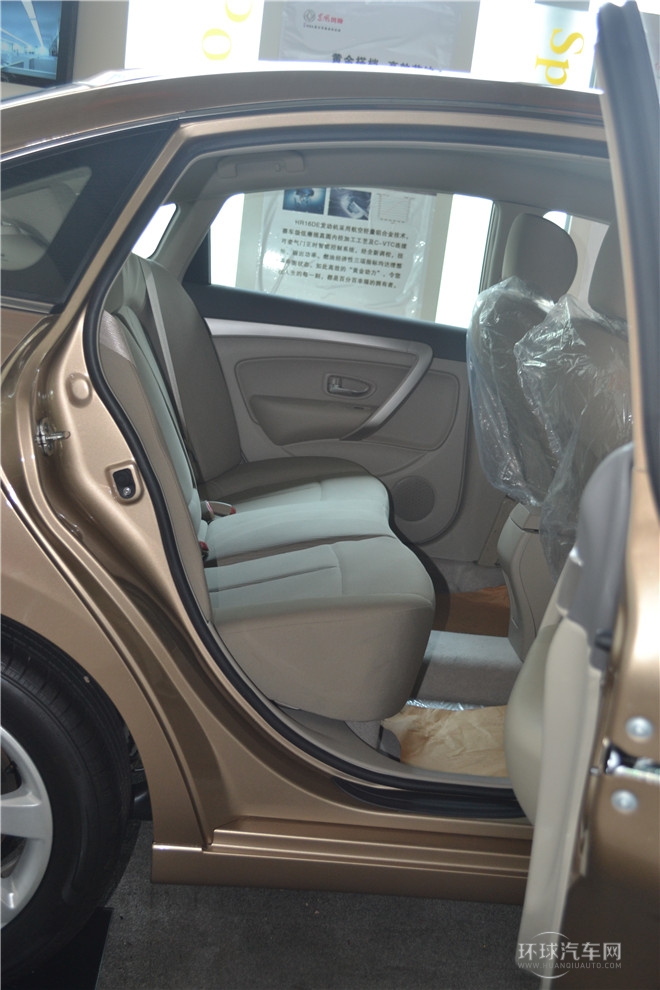 2014款1.6L手動豪華版