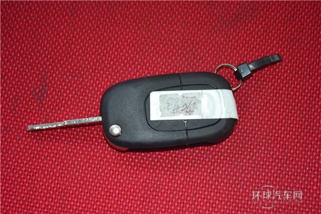 2014款Cross1.5L自動尊逸型