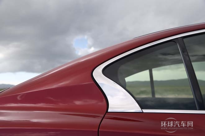 2014款2.0T豪華運動版