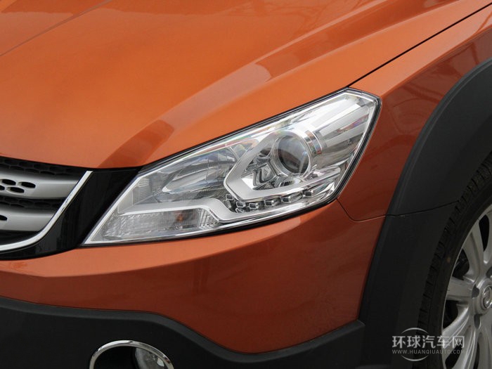 2014款 Cross 1.5L 自動尊尚型