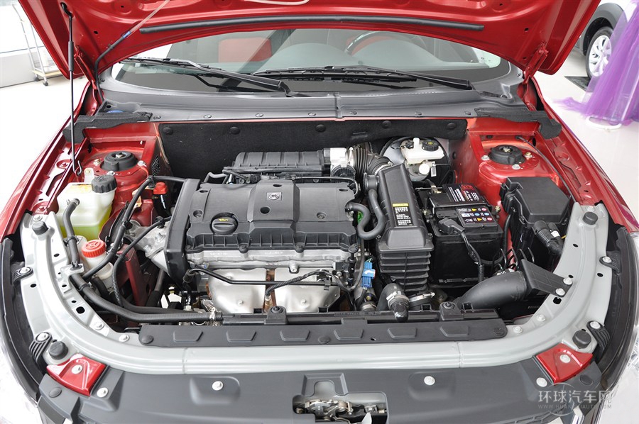 2014款 Cross 1.6L 手動尊逸型