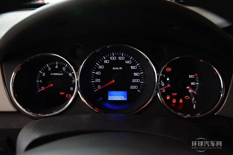 2014款 1.5L 手動尊雅型