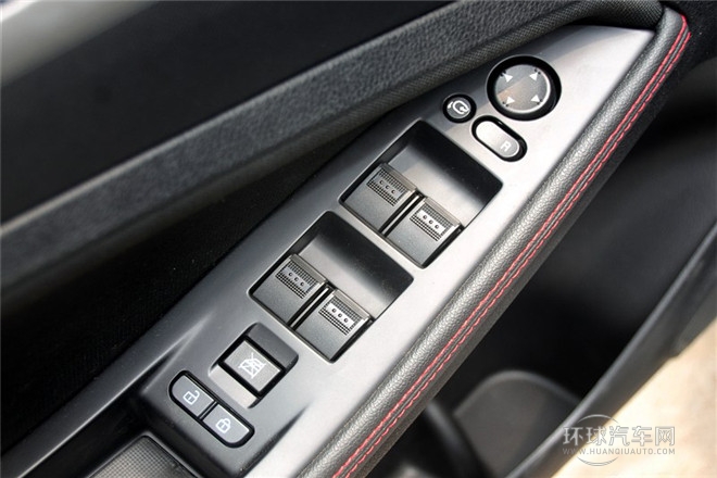 2014款 2.0L 自動舒適型