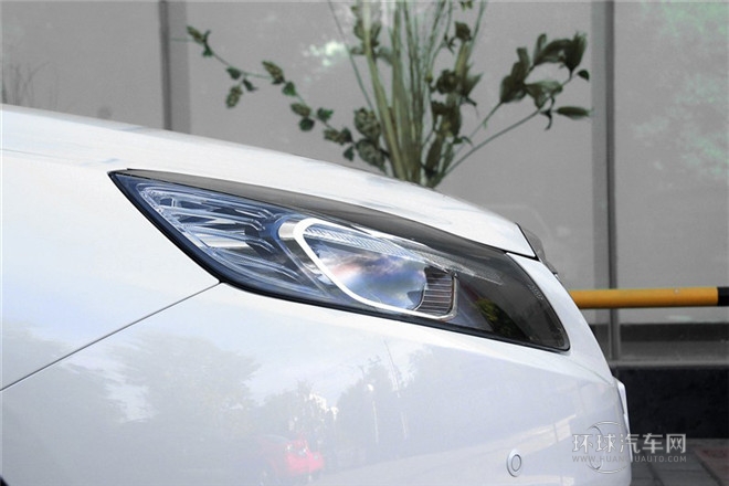 2014款 2.0L 手動豪華型