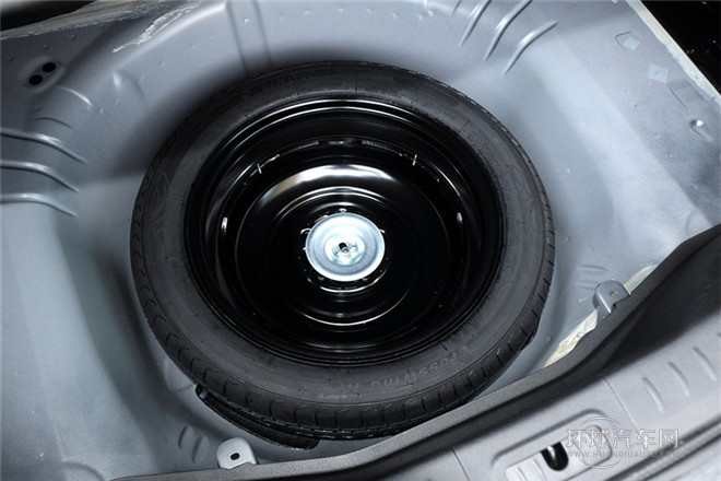 2014款 2.0L 自動豪華型