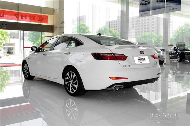 2014款 1.8T 自動運動尊享型