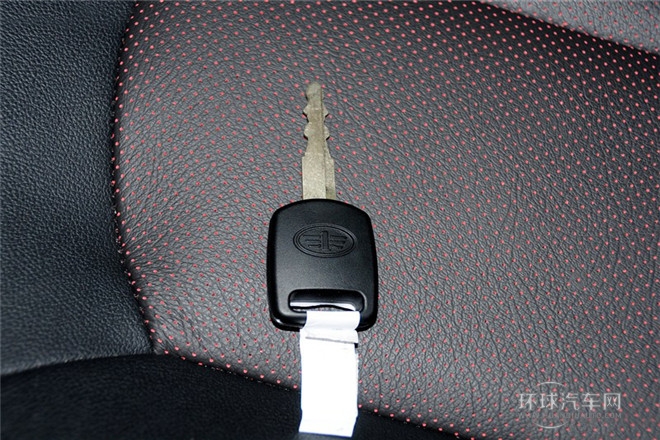 2014款 1.8T 自動運動尊享型