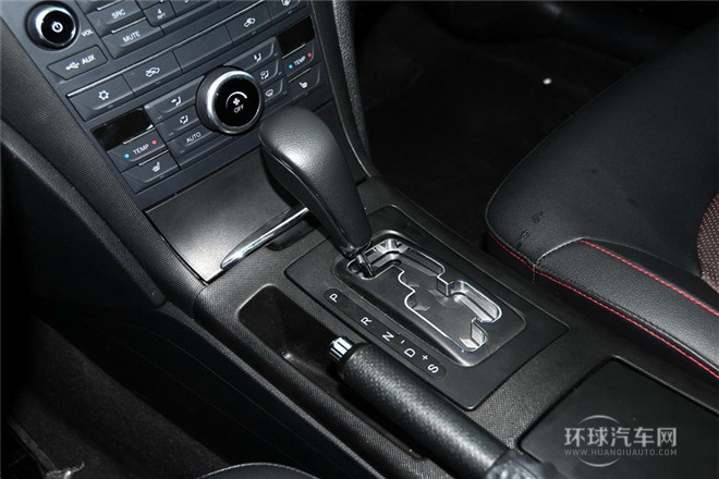 2014款 1.8T 自動運動尊貴型